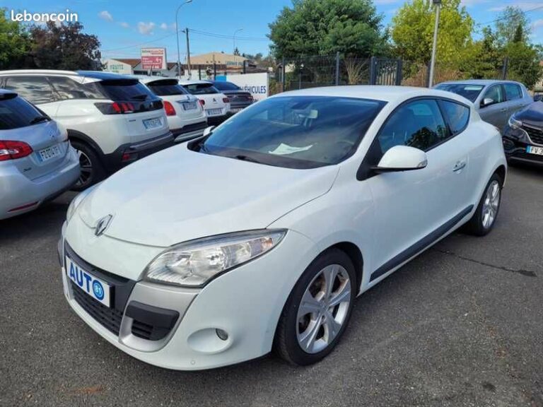 RENAULT Mégane 1.5 DCI 110 CV DYNAMIQUE